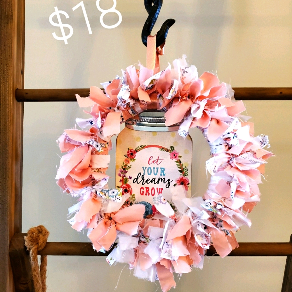 Super cute wreath
